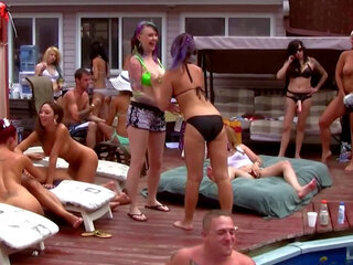 Divé jebanie bazén párty, zadarmo bazén súložiť sex film f3 | xhamster
