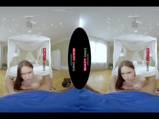 Realitylovers - robenie chodidlom a súložiť v podkolienky virtuálne realita sex klip
